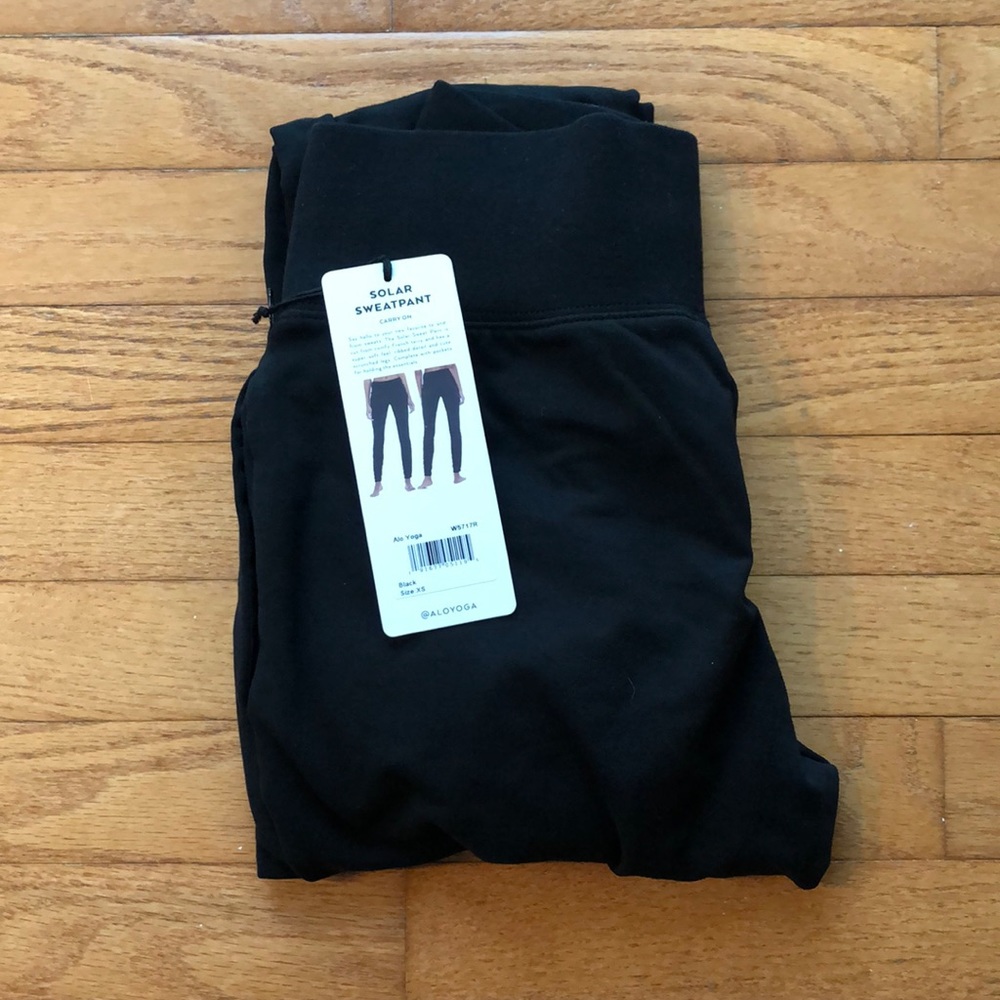 Alo yoga solar sweatpant